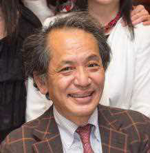 写真・佐藤学先生